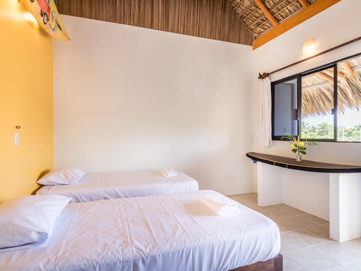 Brisas de Zicatela Experiencia Surf Camp旅舍 外观 照片