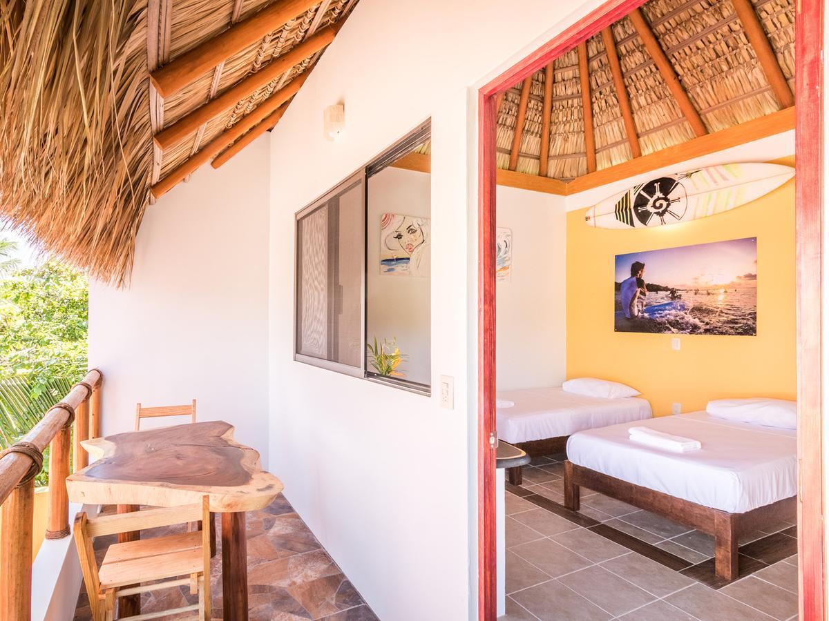 Brisas de Zicatela Experiencia Surf Camp旅舍 外观 照片