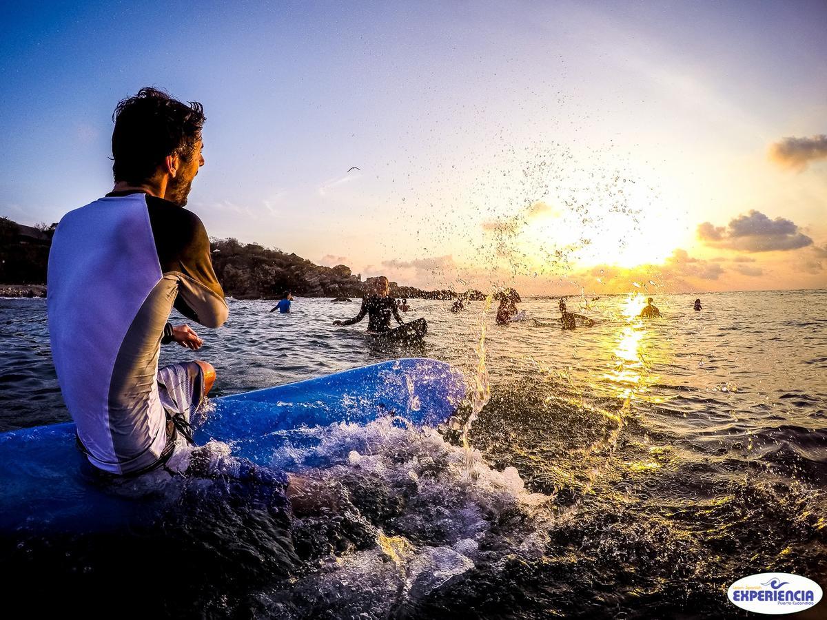 Brisas de Zicatela Experiencia Surf Camp旅舍 外观 照片