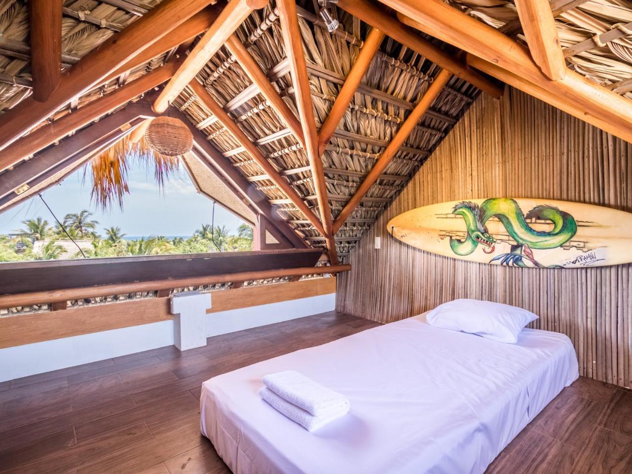 Brisas de Zicatela Experiencia Surf Camp旅舍 外观 照片