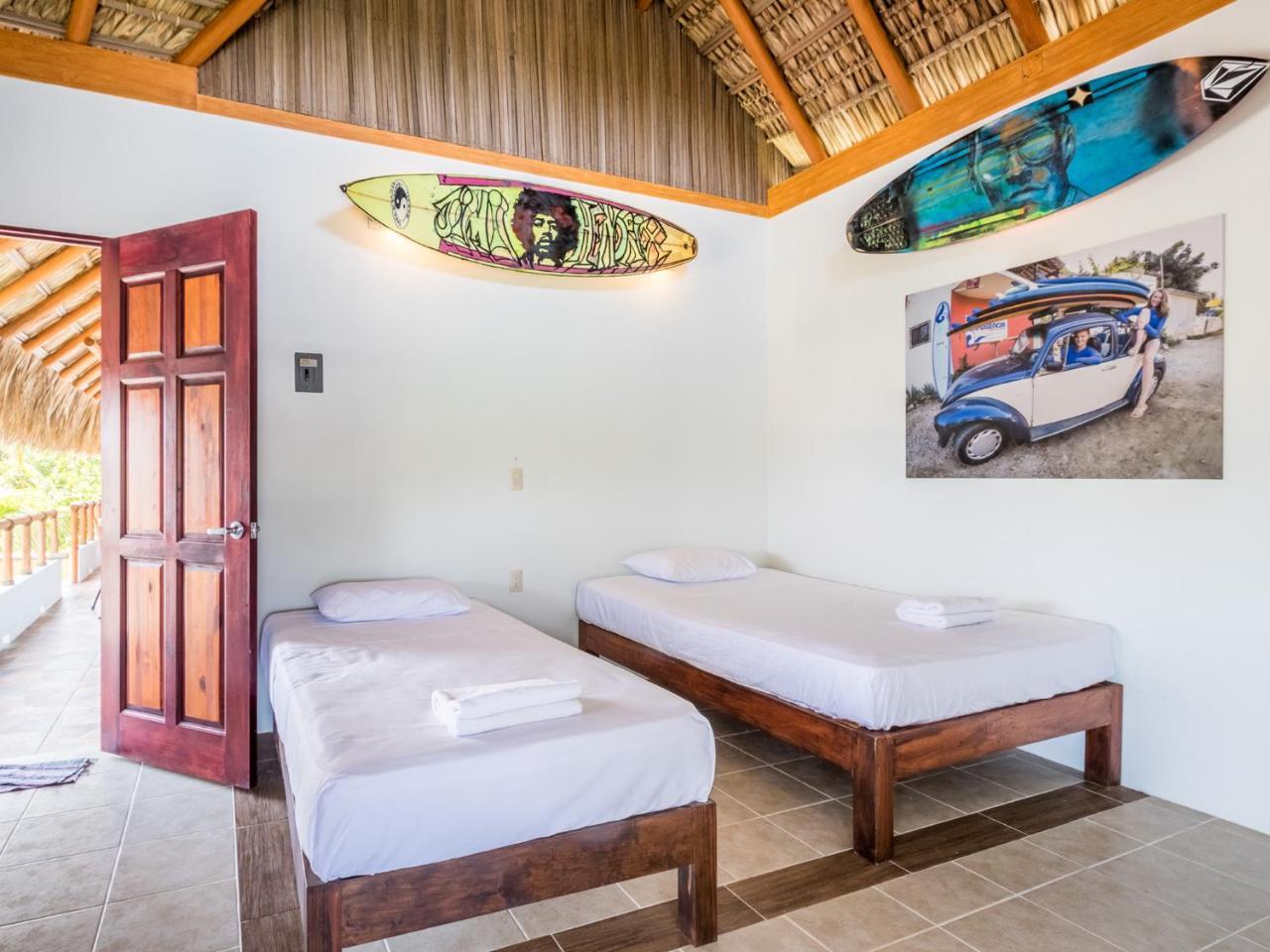 Brisas de Zicatela Experiencia Surf Camp旅舍 外观 照片