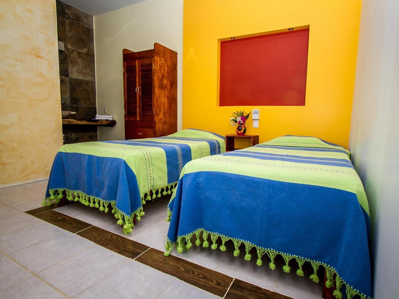 Brisas de Zicatela Experiencia Surf Camp旅舍 外观 照片